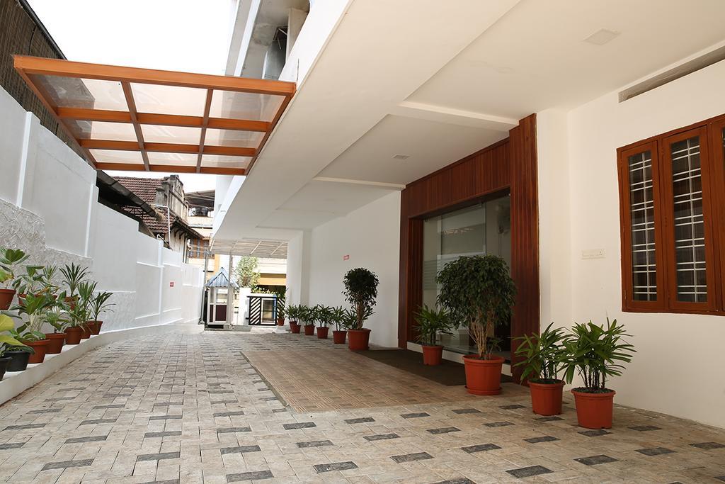 Iswarya Residency 호텔 코타얌 외부 사진